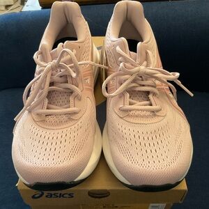 ASICS NIB Gel-Contend 9